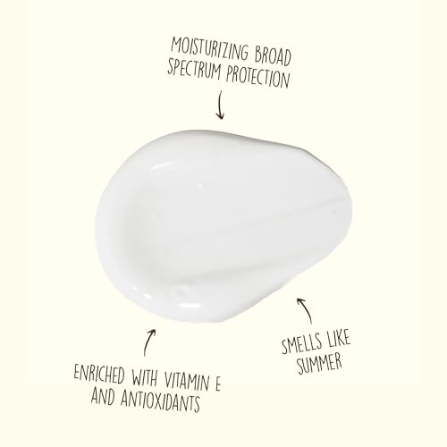 Sun Bum Original SPF 70 Sunscreen Lotion | Vegan and Reef Friendly (Octinoxate & Oxybenzone Free) Broad Spectrum Moisturizing UVA/UVB Sunscreen with Vitamin E | 8 oz (Pack of 2)|B01C64NO00